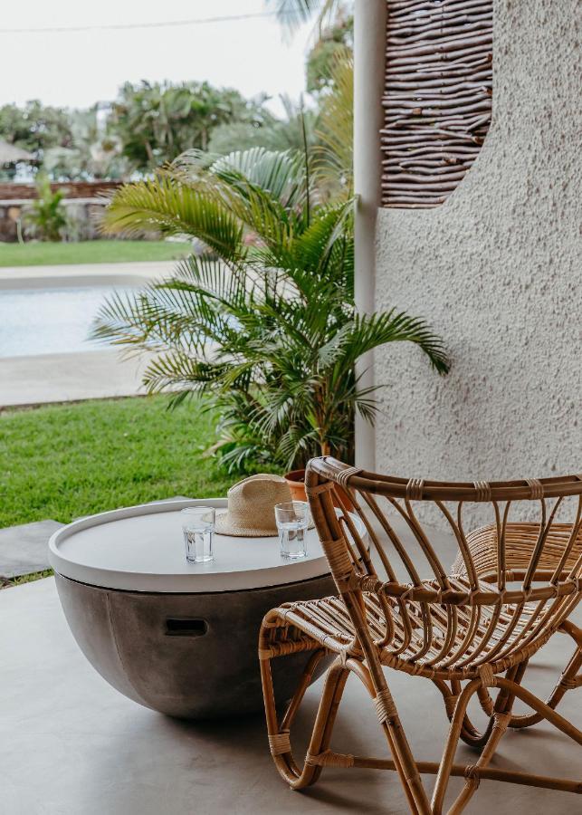 Boutik Le Morne Holiday Apartments Extérieur photo
