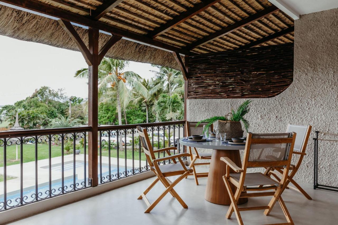 Boutik Le Morne Holiday Apartments Extérieur photo