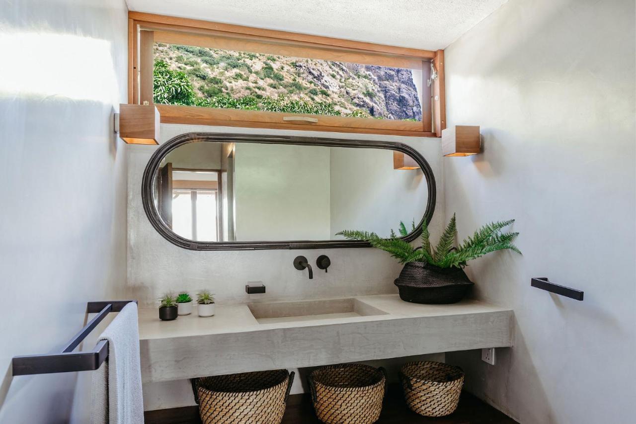 Boutik Le Morne Holiday Apartments Extérieur photo
